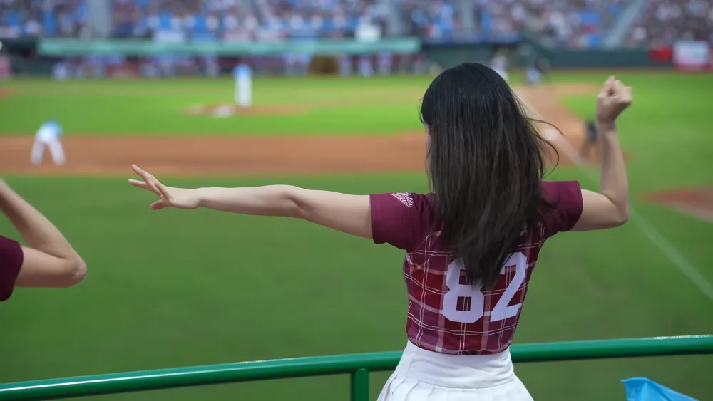 Lee DaHye, uniform, dance, cute,sexy 2