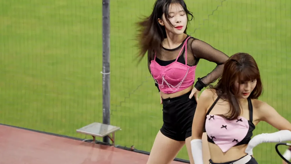 Lee DaHye, Korean cheerleader, baseball park, pink outfit 6