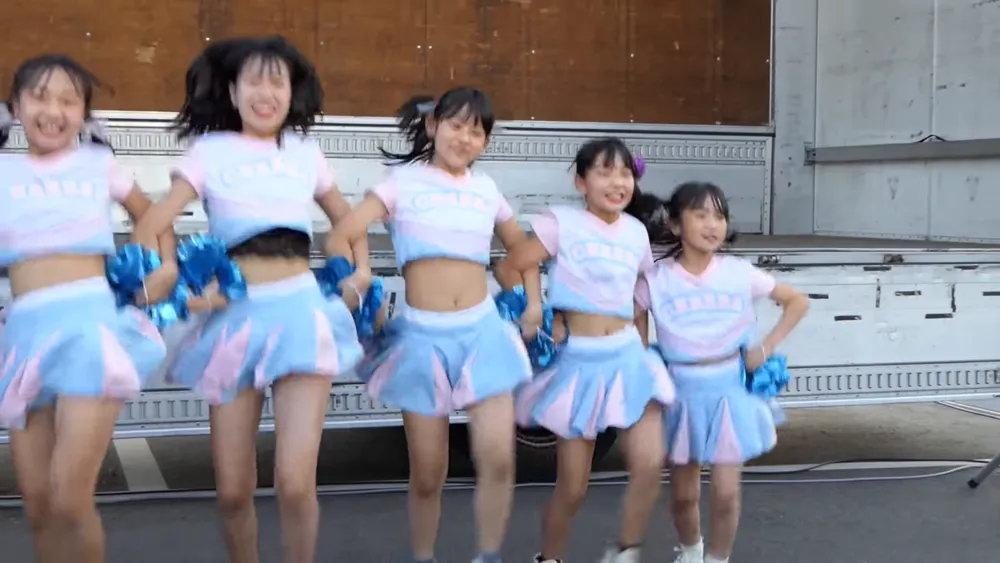 Japanese teen dance. Asian, thighs, and underarm 10