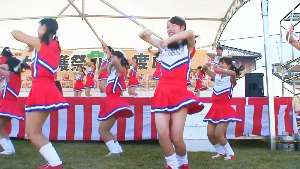 cute school girl cherrleaders  in Japan. High resolution pictures. underarm  20