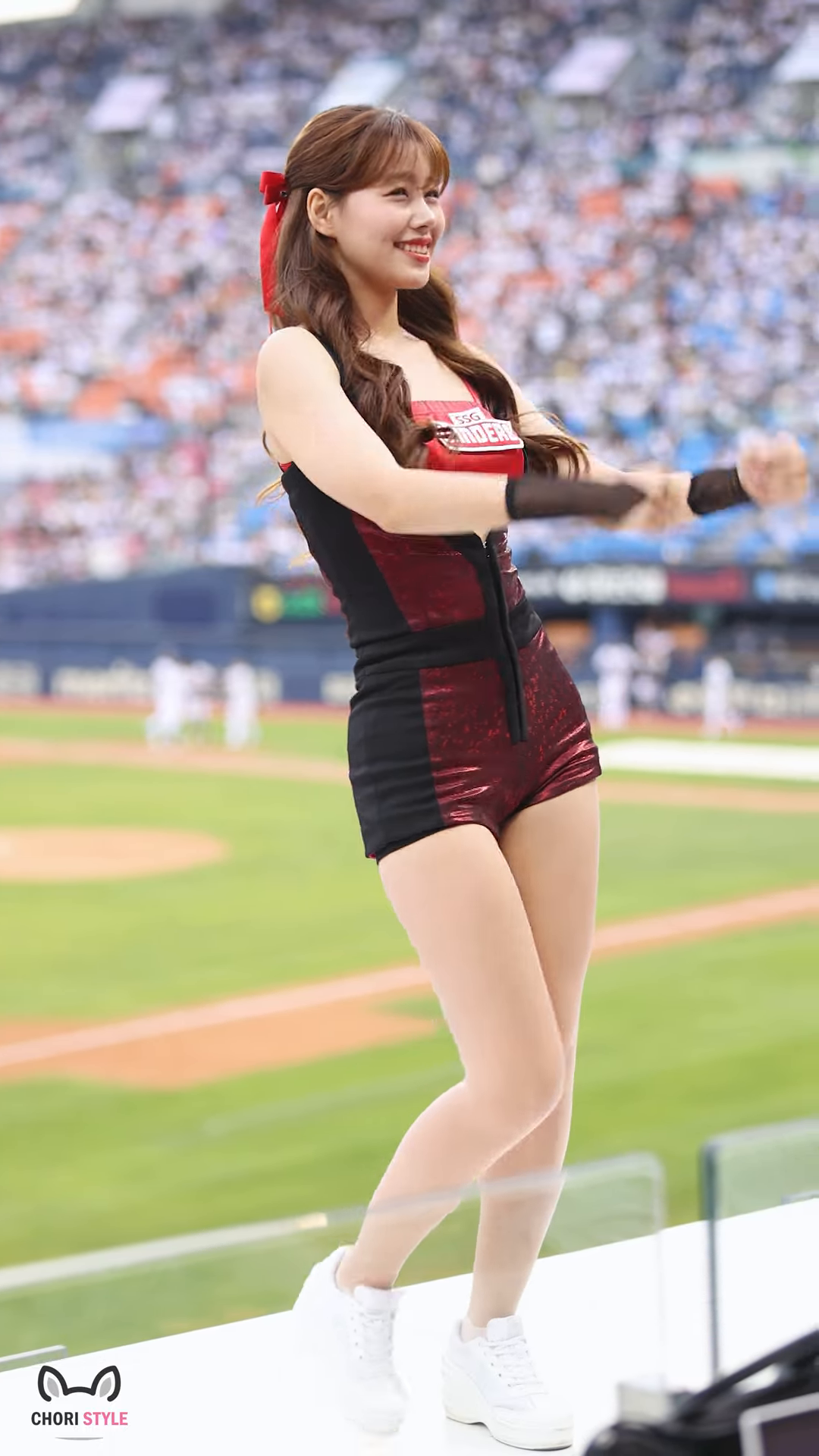 Kim Doa,Korean cherrleader,beautiful skin, butt 6